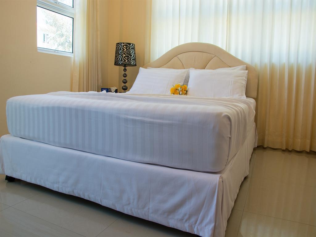 Beach Palace Hulhumale Esterno foto