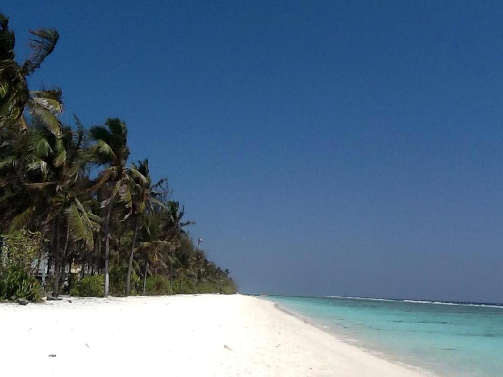 Beach Palace Hulhumale Esterno foto